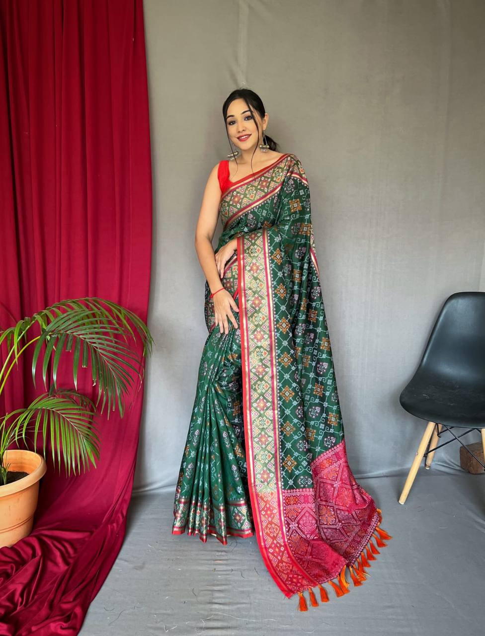 PRESENTING SOFT RANGEEN PATOLA