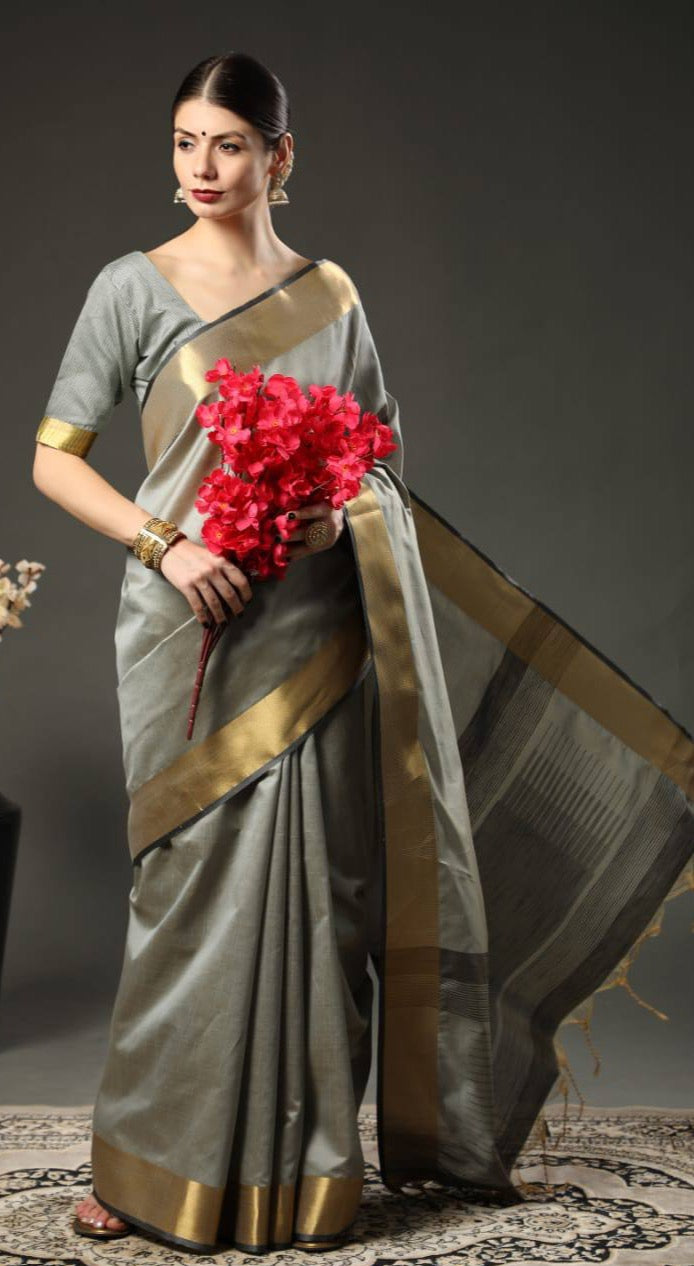 Aasam Silk Weaving Saree