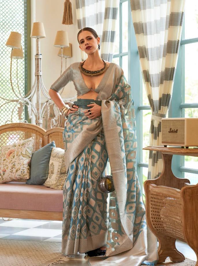 MULTI ZARI TISSUE HANDLOOM WEAVING SAREES
