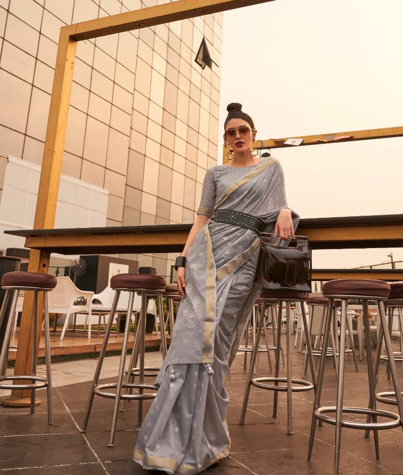 HANDLOOM WEAVING SAREES