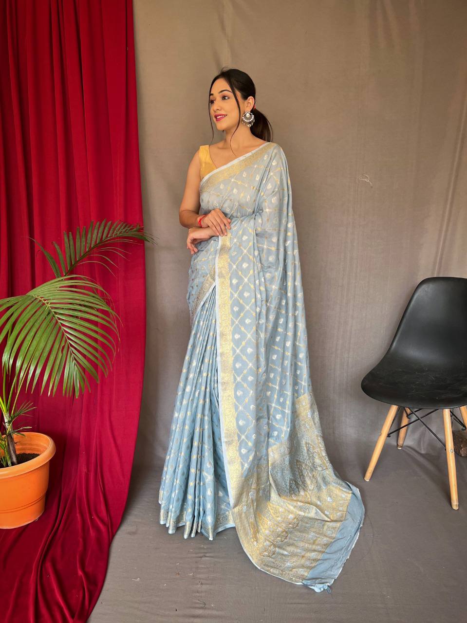 Grey Pure Muslin Soft Silk Saree