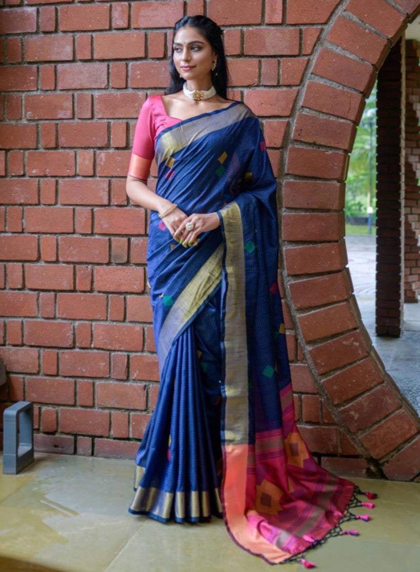 Soft Raw Silk Weaving Saree With Ikkat Woven Pallu