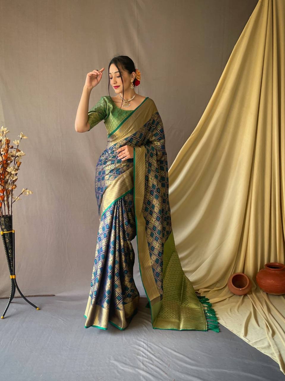 PURE PATAN PATOLA SILK SAREE