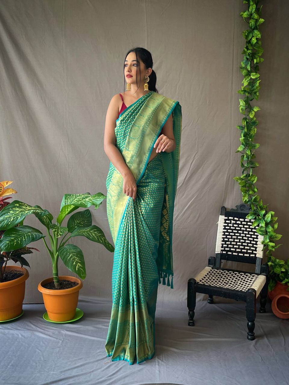 HANDLOOM SAREES