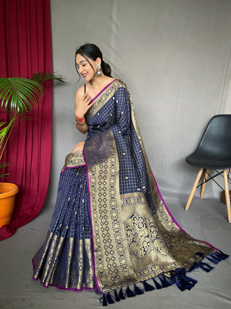 Dark Blue Heavy Gold Big Jacquard Weaving Border  Handloom Saree