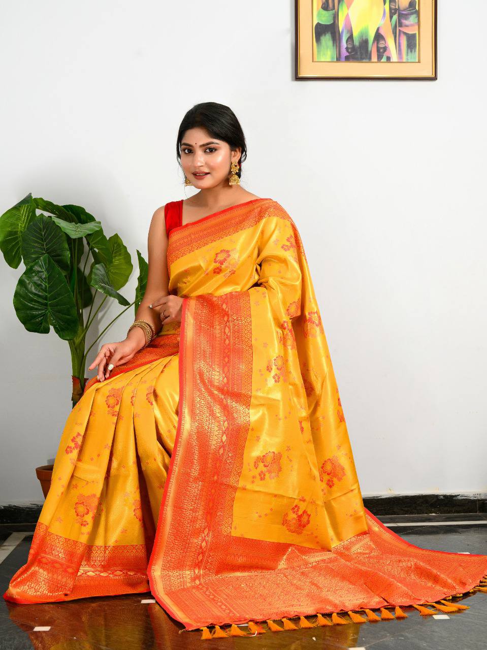 Yellow Pure Heavy Golden Contrast Kanjeevaram Silk Saree