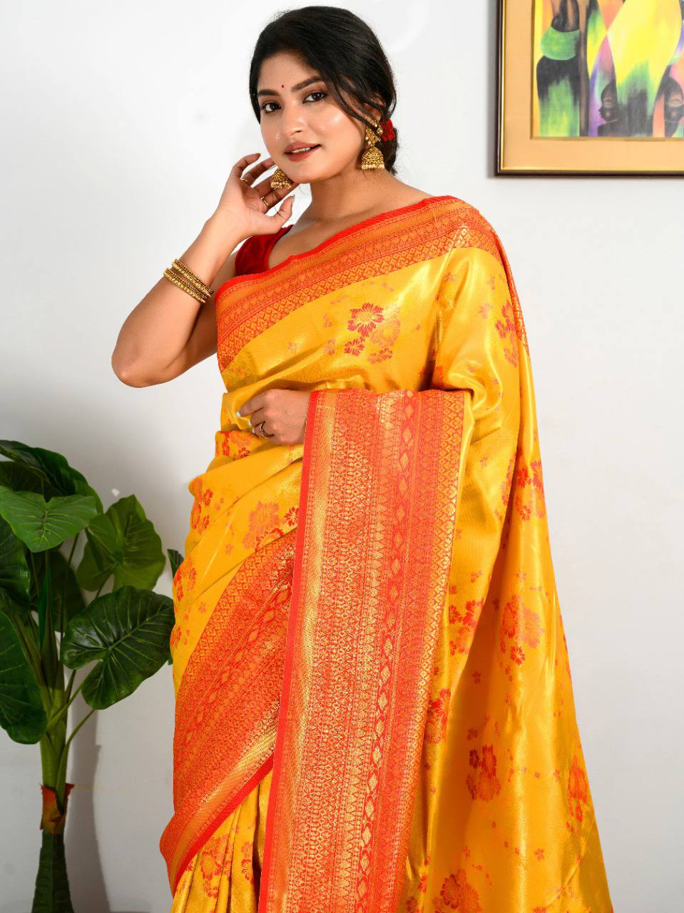 Yellow Pure Heavy Golden Contrast Kanjeevaram Silk Saree