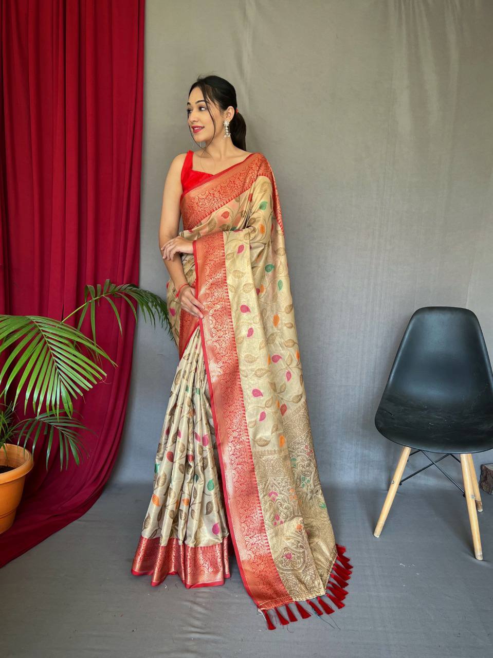 Cream Pure Tissue Silk Saree With Zari Weaving