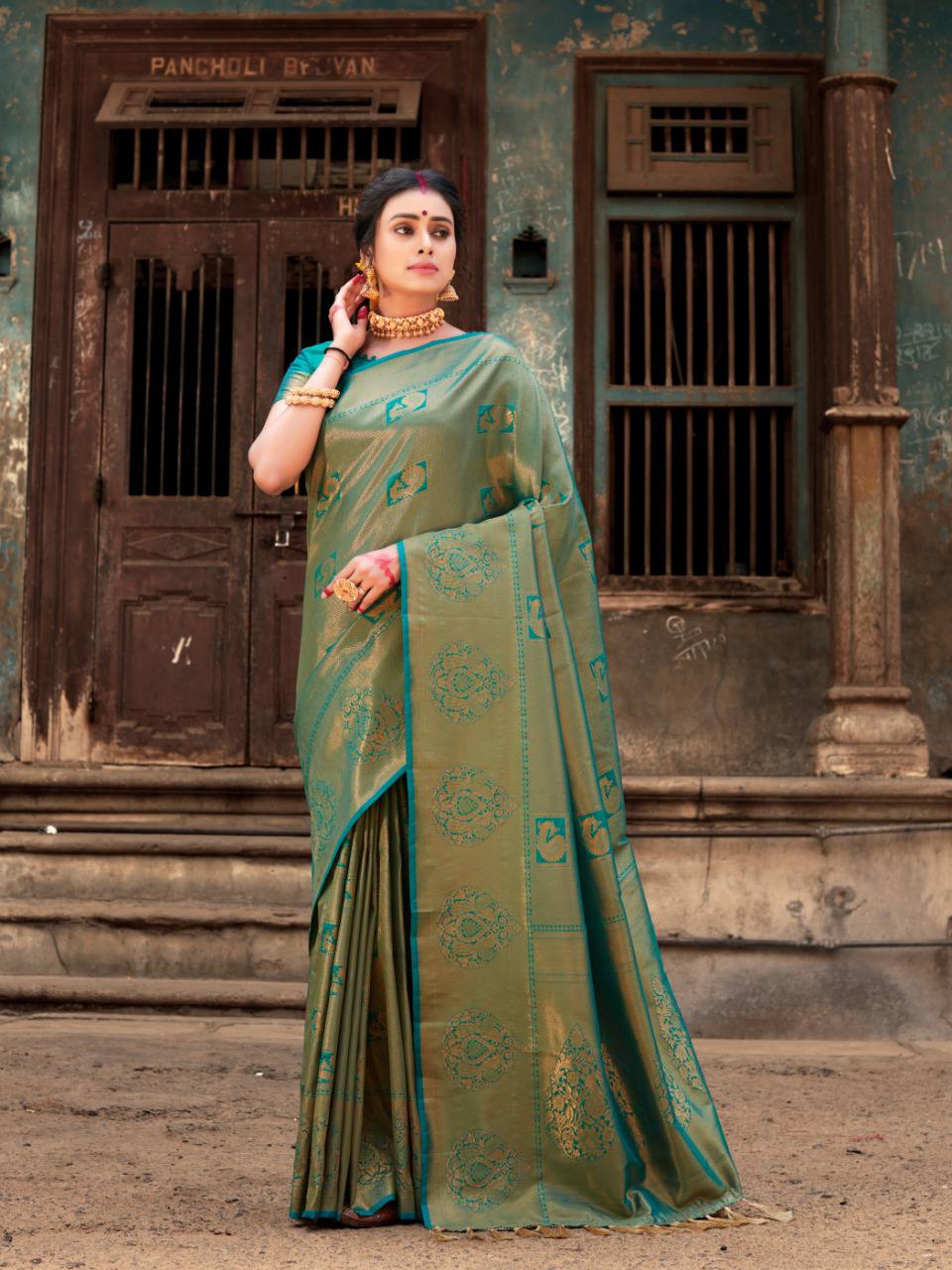Green Pure Softy Silk Saree With Handloom Zari